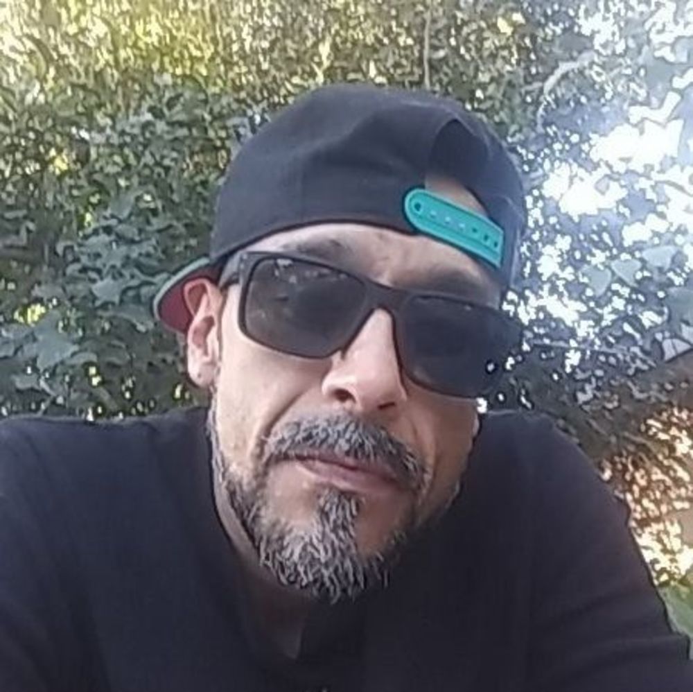 Meet your Posher, Miguel